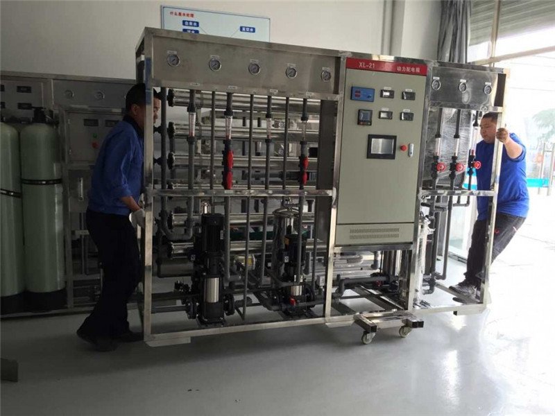 1.5T/H二级反渗透加EDI超纯水设备