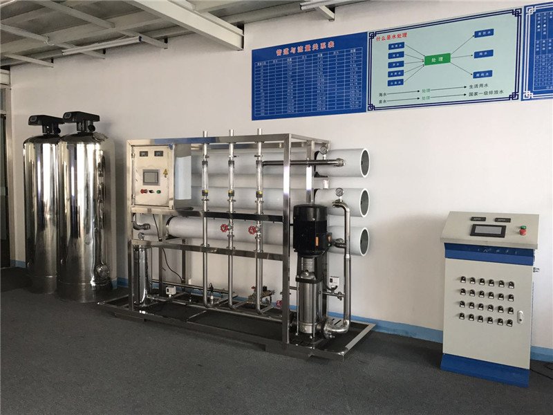 6T/H全不锈钢纯水设备(图1)